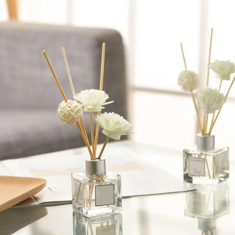 10pcs aroma diffusing stick and white foam flower combination, aromatherapy flower diffusing stick, fiber stick essential