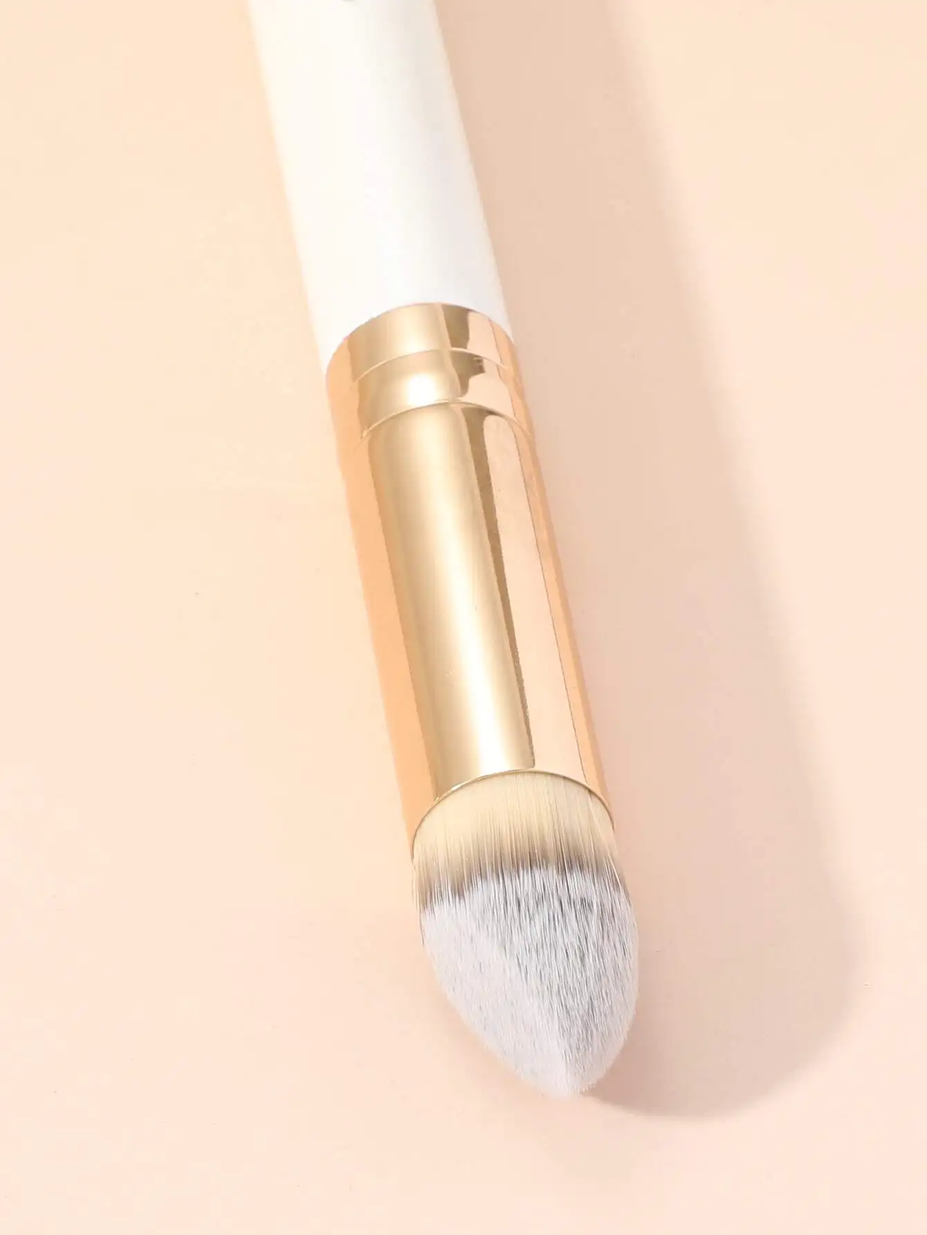 Cosmetic Brush, 1pc Pearlescent White Wood Handle Classic Lipstick Shape Foundation Brush, Makeup Brush For Men And Women,Foundation Brush,Concealer Brush,Blush Brush,Contour Brush,Blush Brush,Bronzer Brush,Powder Brush,Foundation Brush,Blush Brush,Giveaw
